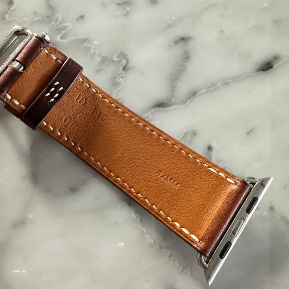 Hermès Apple Watch 42MM (2ND GEN) main image 5